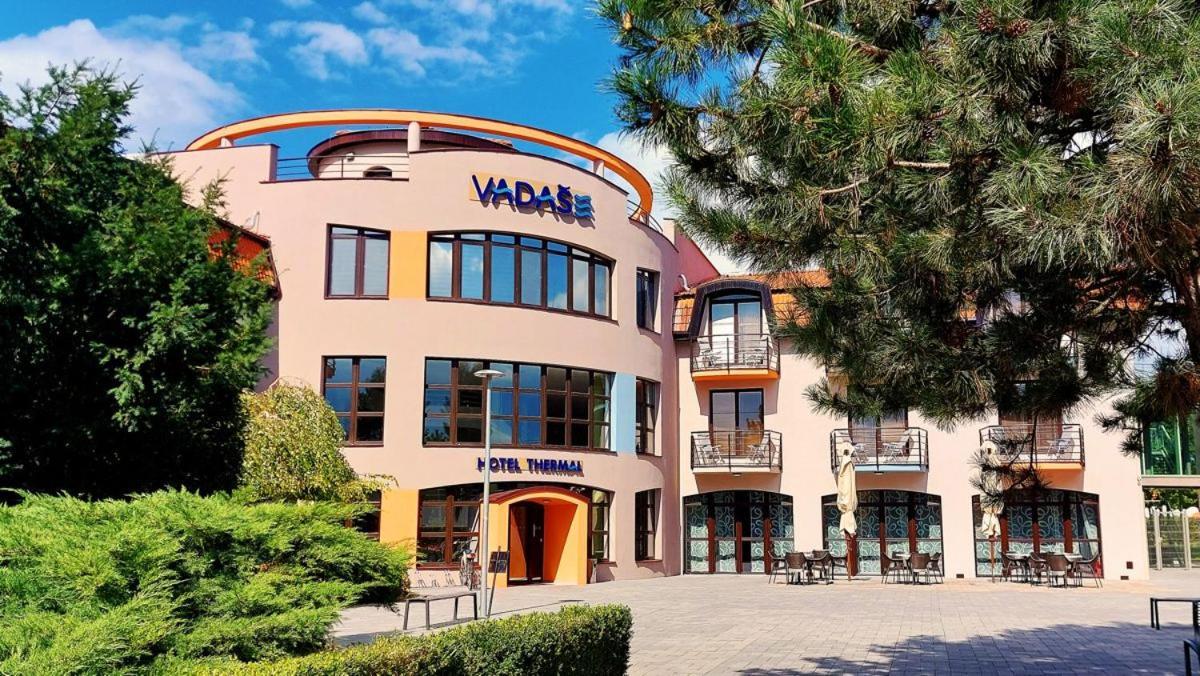 Wellness Hotel Thermal Sturovo Exterior photo
