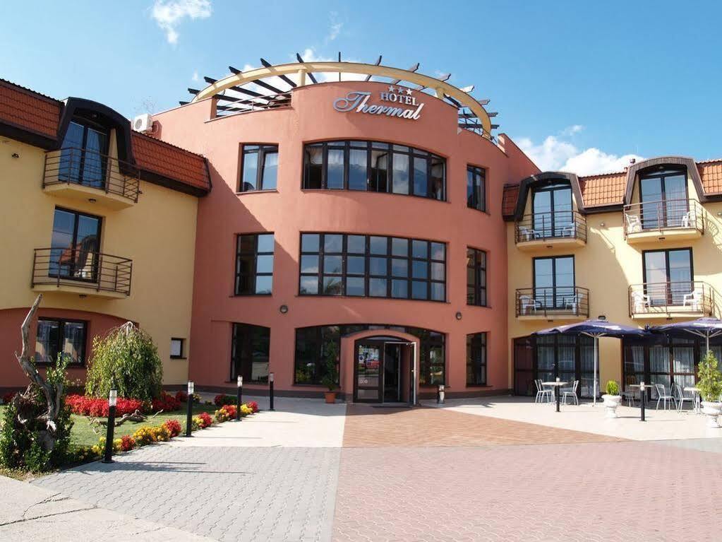 Wellness Hotel Thermal Sturovo Exterior photo